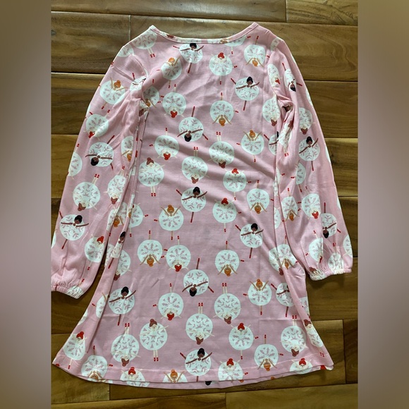 Hanna Andersson Girl’s Holiday Snowflakes on Pointe Nightgown  130 CM 8- NEW - Picture 2 of 4